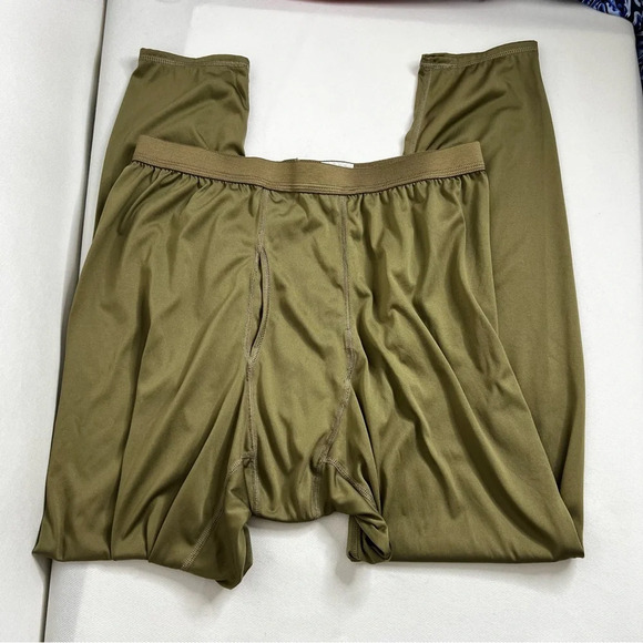 Milliken Base Layer Drawers Sz Large Cold Weather Light Weight Olive Green Pants - Picture 1 of 4